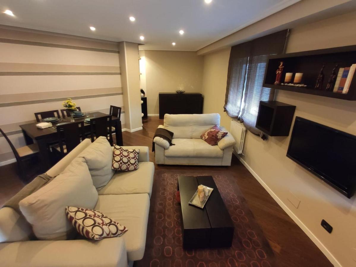 Byhouse Atico Matias Lopez Apartman Sarria Kültér fotó