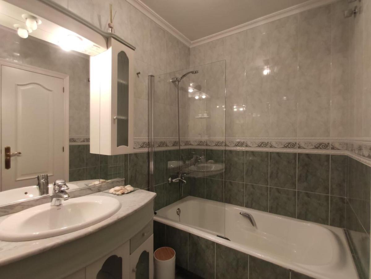 Byhouse Atico Matias Lopez Apartman Sarria Kültér fotó